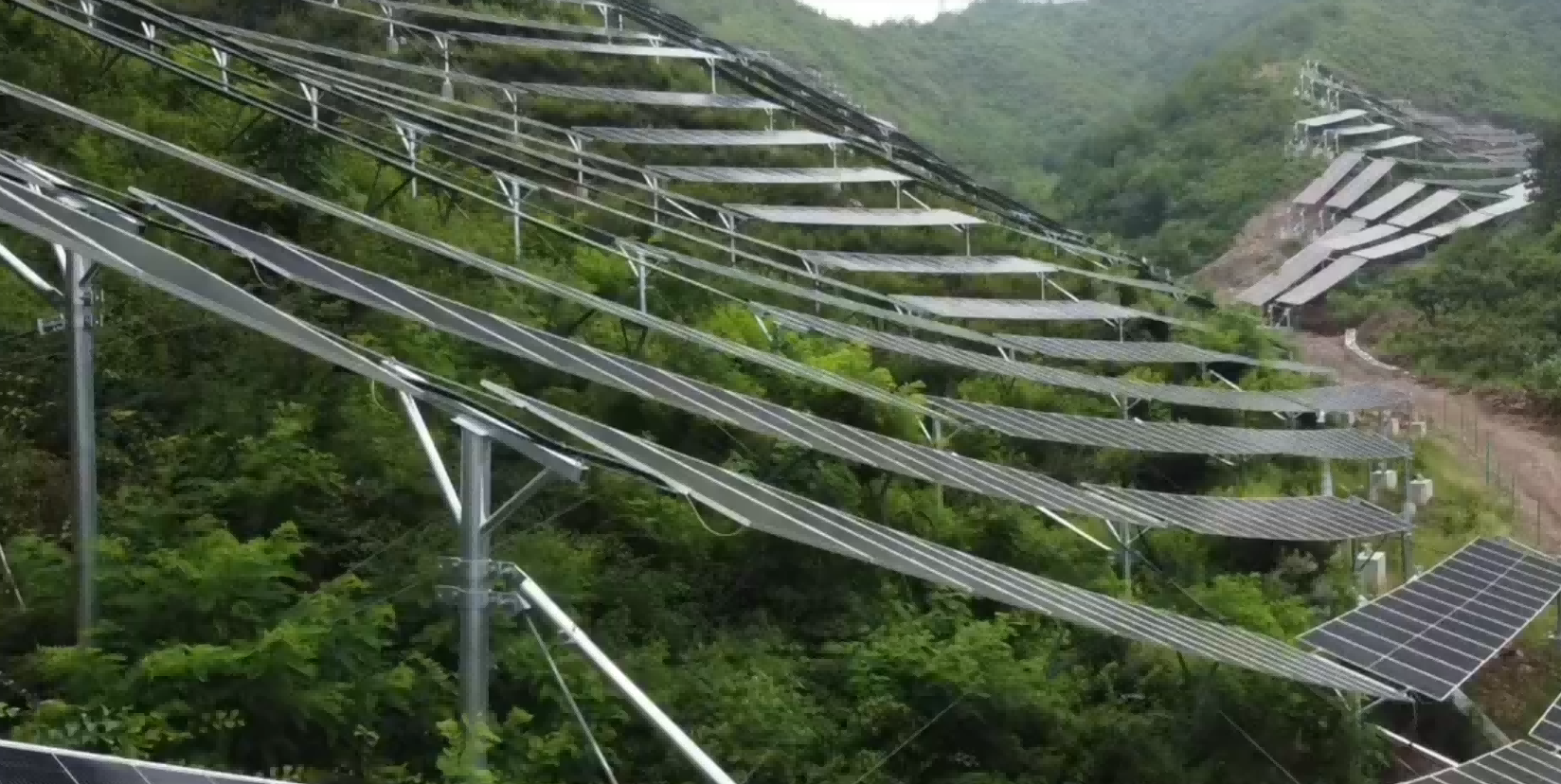 Chiko Flexible Mounting System Powers 200MW Agri-Photovoltaic Project in Chengde, Unlocking New Potential for Mountainous PV Applications!